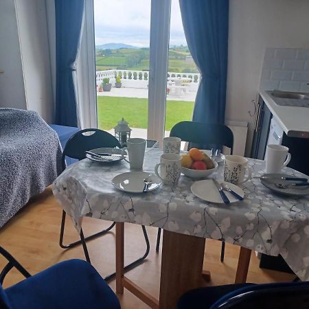 Loughview Retreat In The Mournes Apartamento Newcastle  Exterior foto